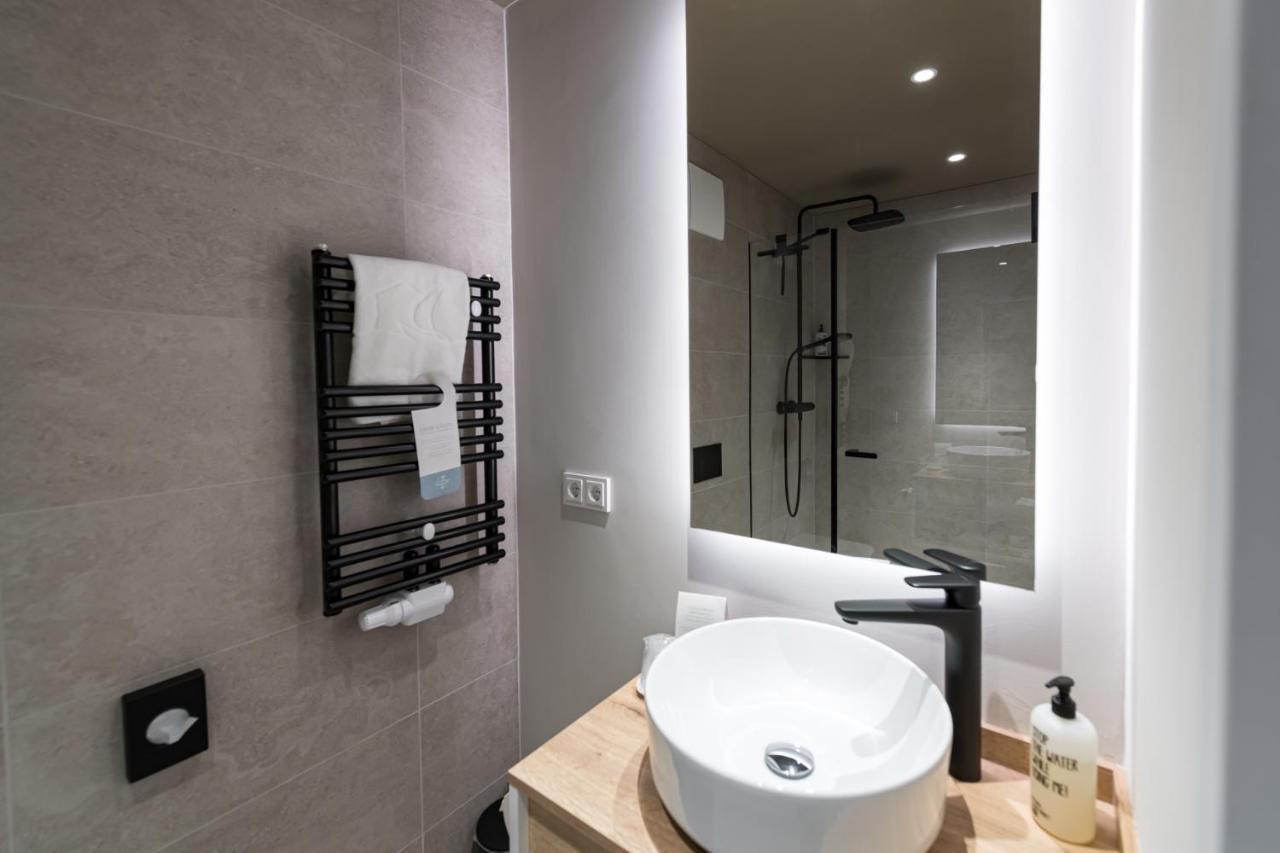 Hafenhotel Zu 푸트버스 외부 사진