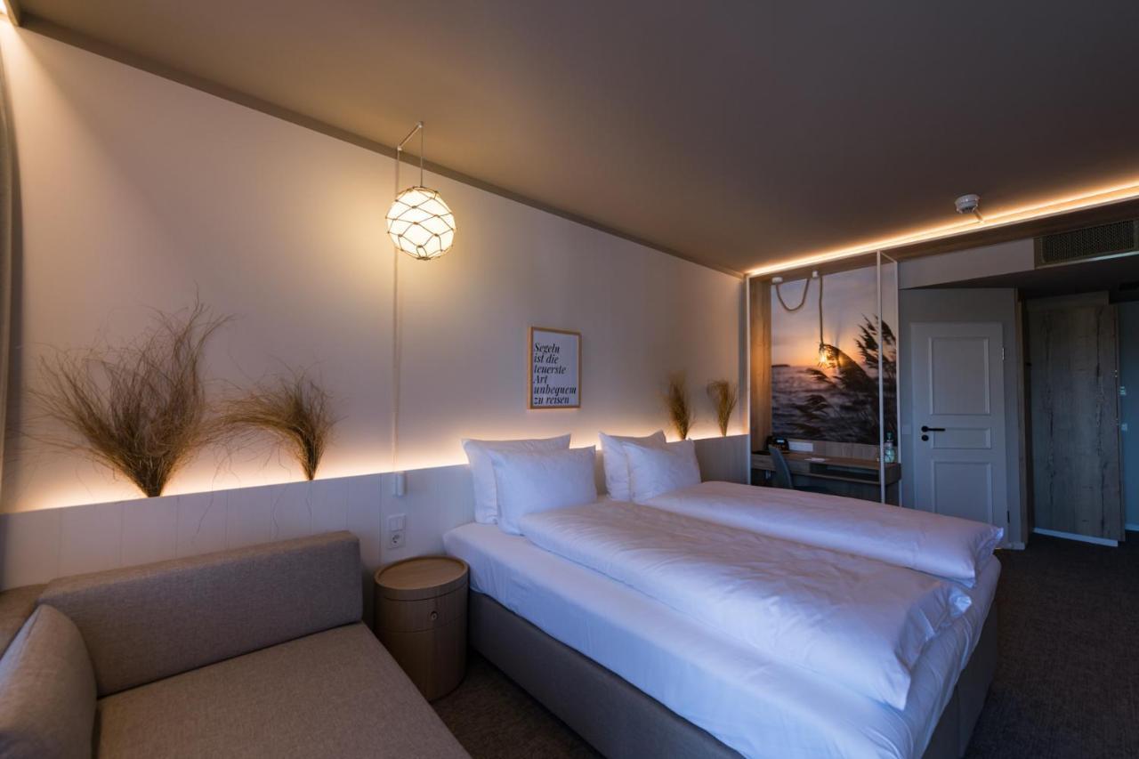 Hafenhotel Zu 푸트버스 외부 사진