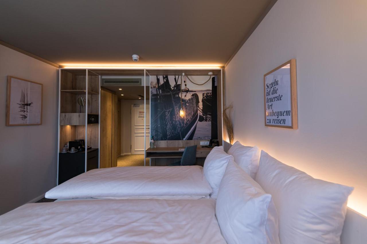 Hafenhotel Zu 푸트버스 외부 사진