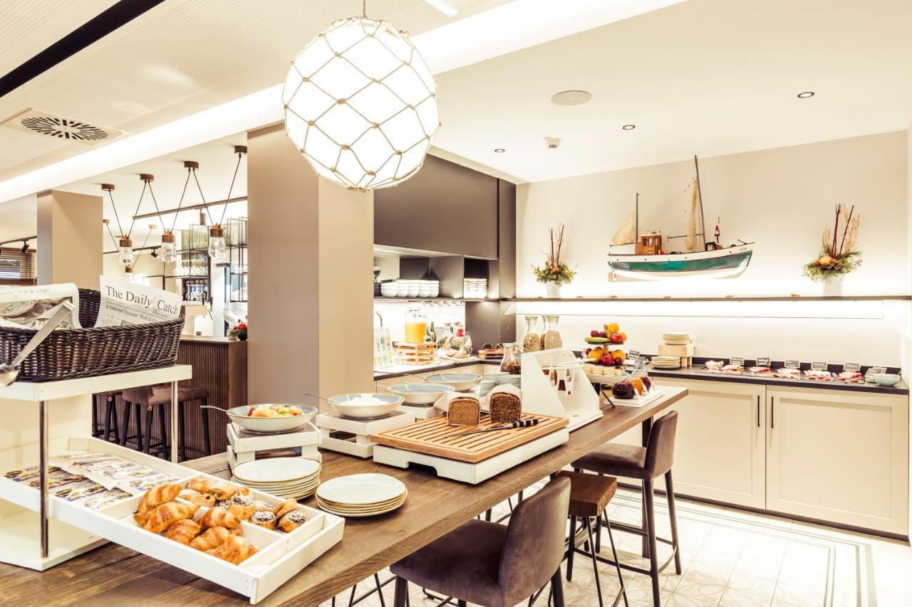 Hafenhotel Zu 푸트버스 외부 사진
